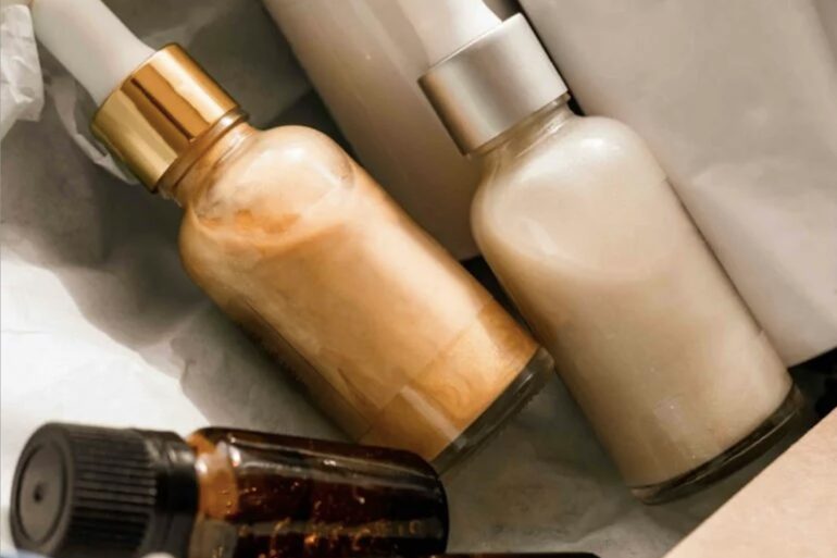 Kosmetik Aufbewahrung: Hautpflegeprodukte